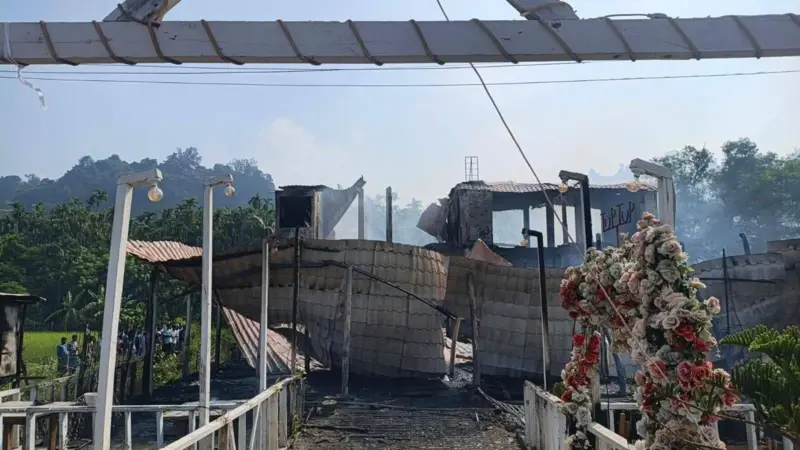কক্সবাজারে রিসোর্টে আগুনে নিহতদের মধ্যে তিনজনের পরিবারের সন্ধান পাওয়া যায়নি: পুলিশ